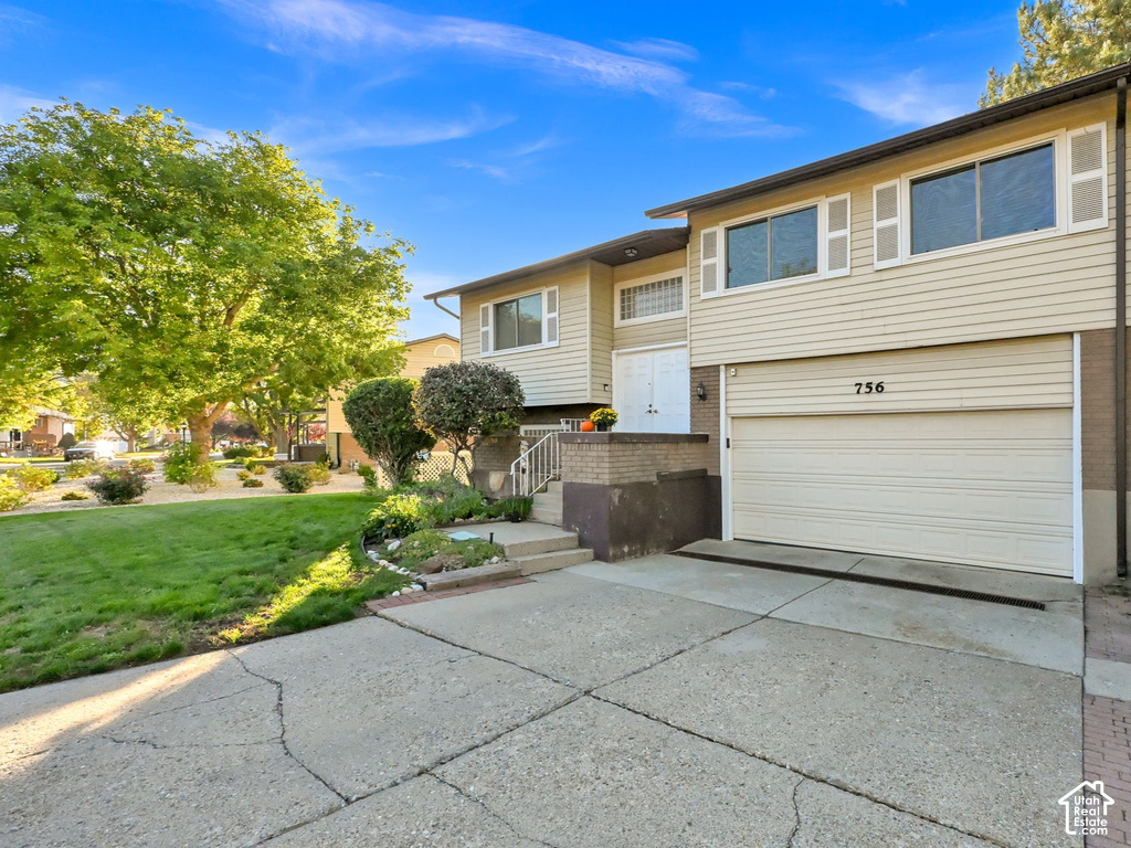 756 E RAINFOREST DR photo 2