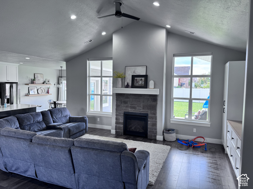 4089 W 2400 N photo 4