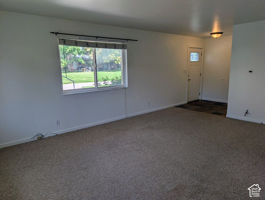 2203 E CARRIAGE S LN photo 5