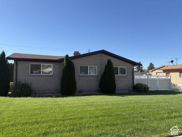 145 N 400 E photo 4
