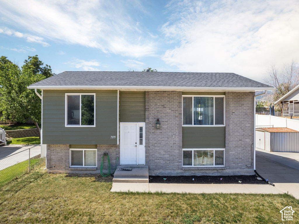 7379 W WESTPARK S AVE photo 2