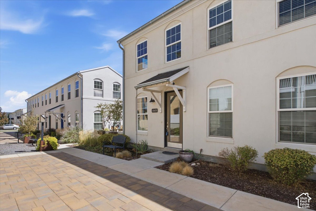 10608 S REDKNIFE DR photo 2