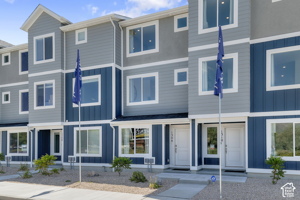 1292 N 375 E photo 2