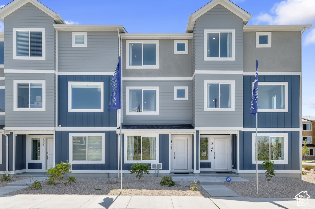 1292 N 375 E photo 3