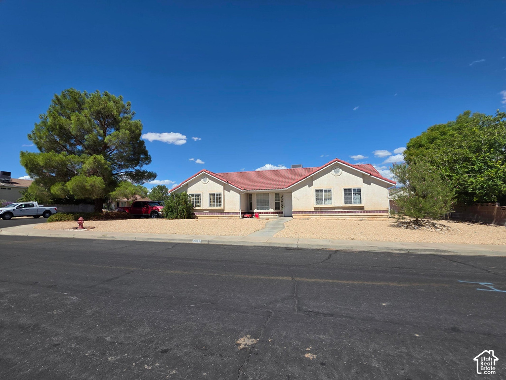 2327 E 170 N photo 3