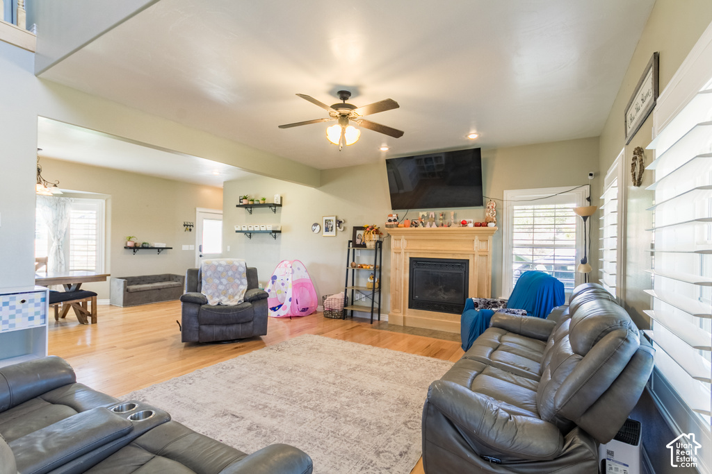 3061 N 2050 W photo 4