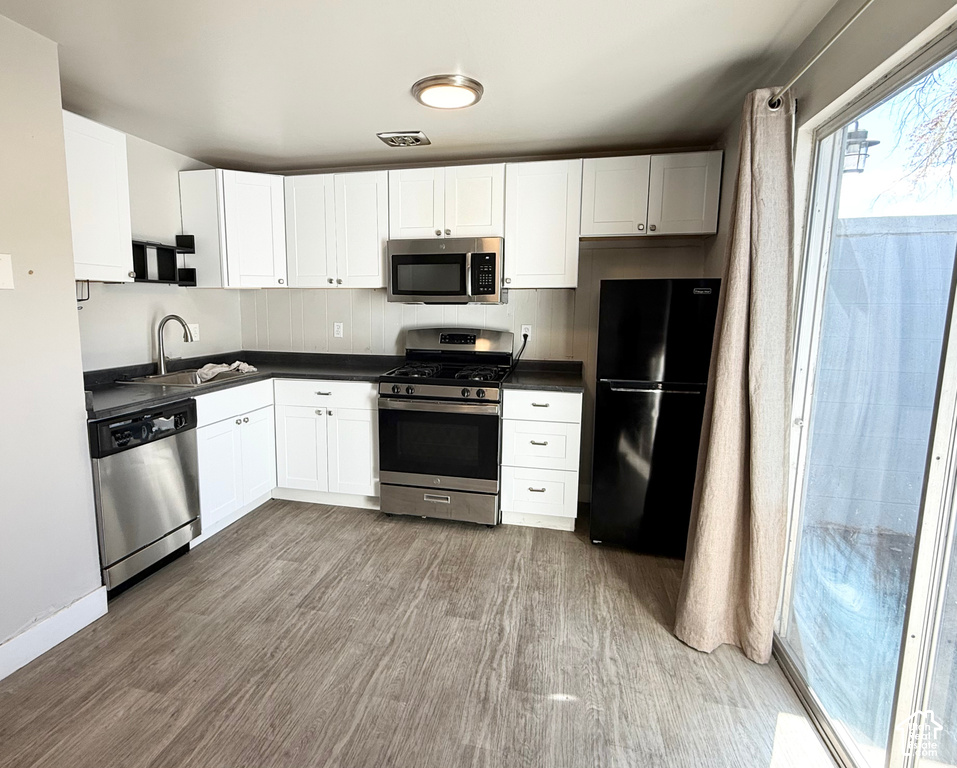 1406 LANCELOT DR photo 4