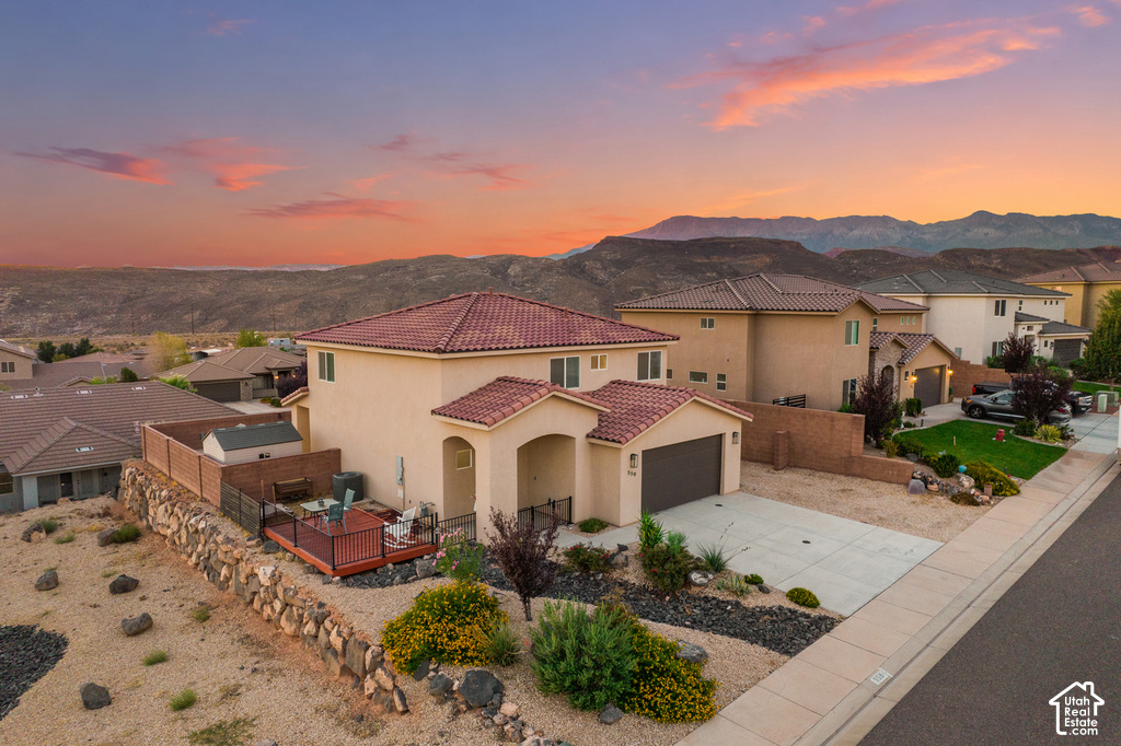 559 N STACI DR photo 3