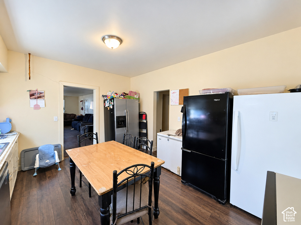 2222 MADISON AVE photo 5