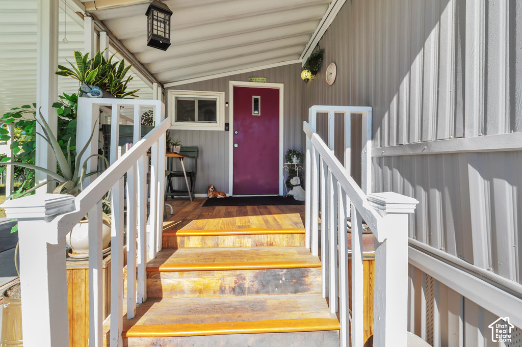 3860 MIDLAND DR. photo 3