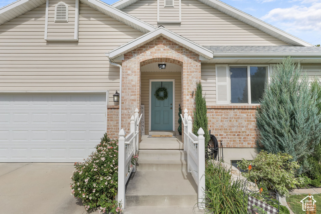 3866 W AUGUSTA photo 3