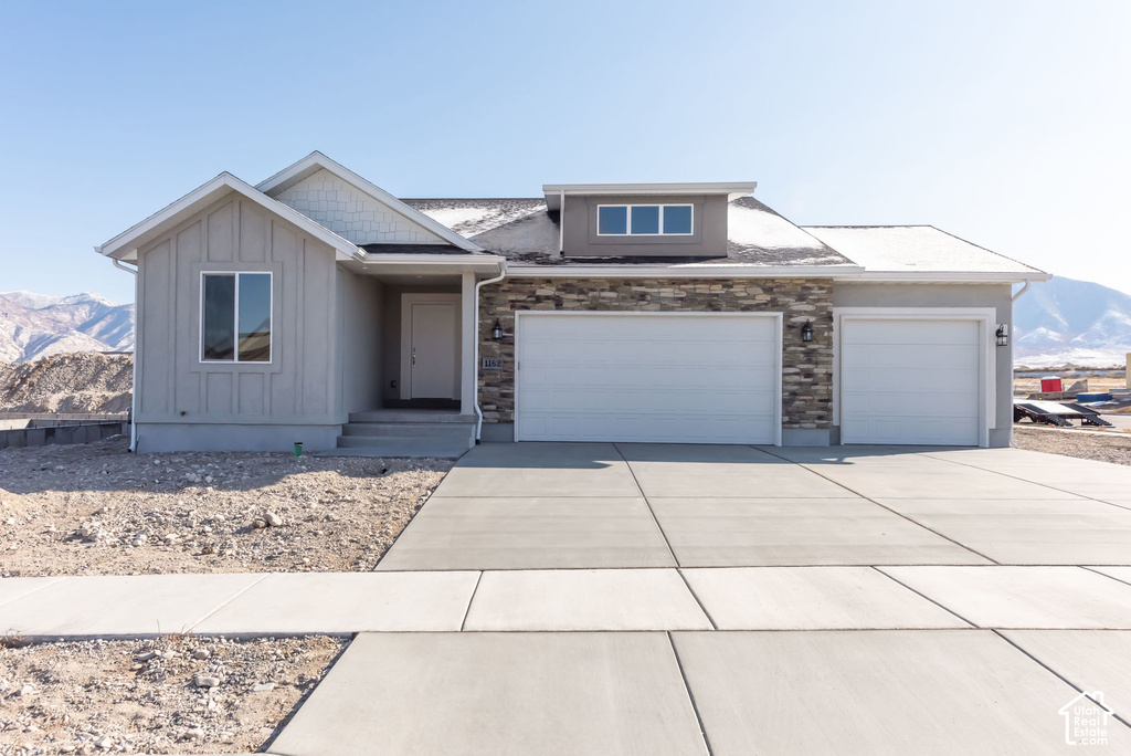 144 S FREEDOM WAY photo 3