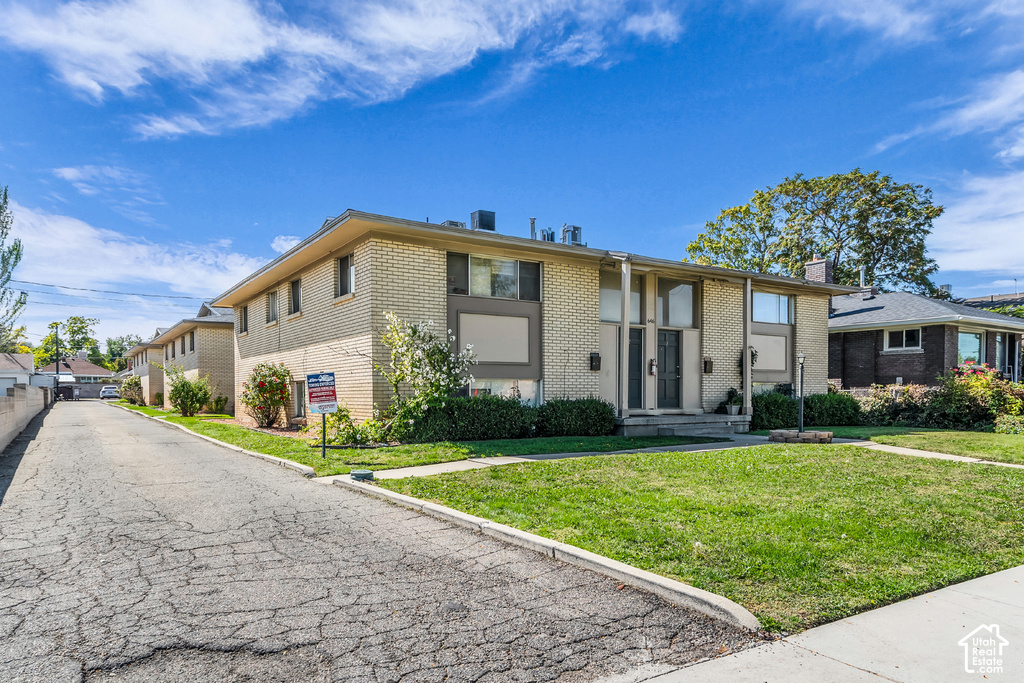 646 E 1700 S photo 2