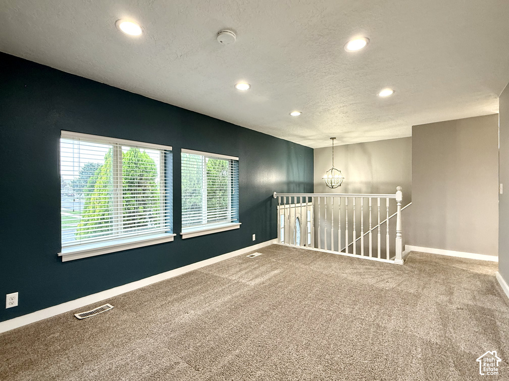 4261 S PEGGY DR photo 3