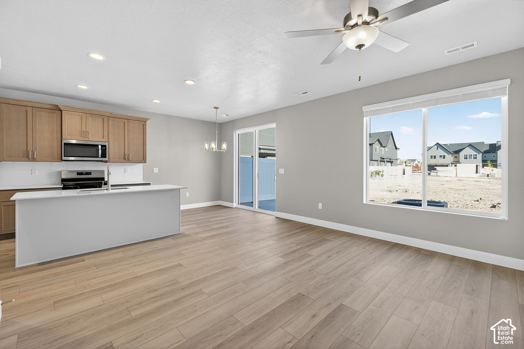 2719 W 2735 N photo 5