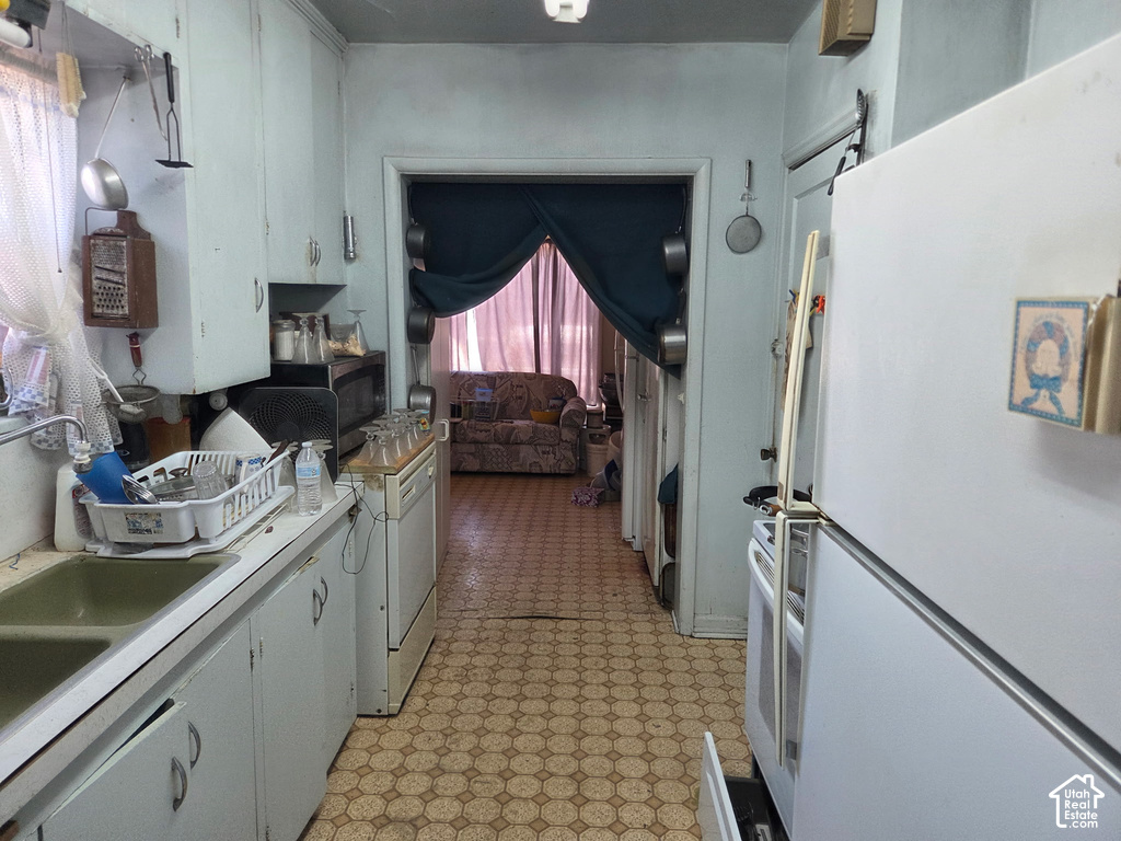 429 E 200 S photo 4