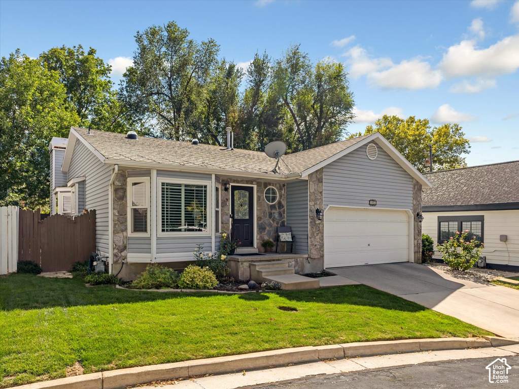 1652 E 4190 S photo 2
