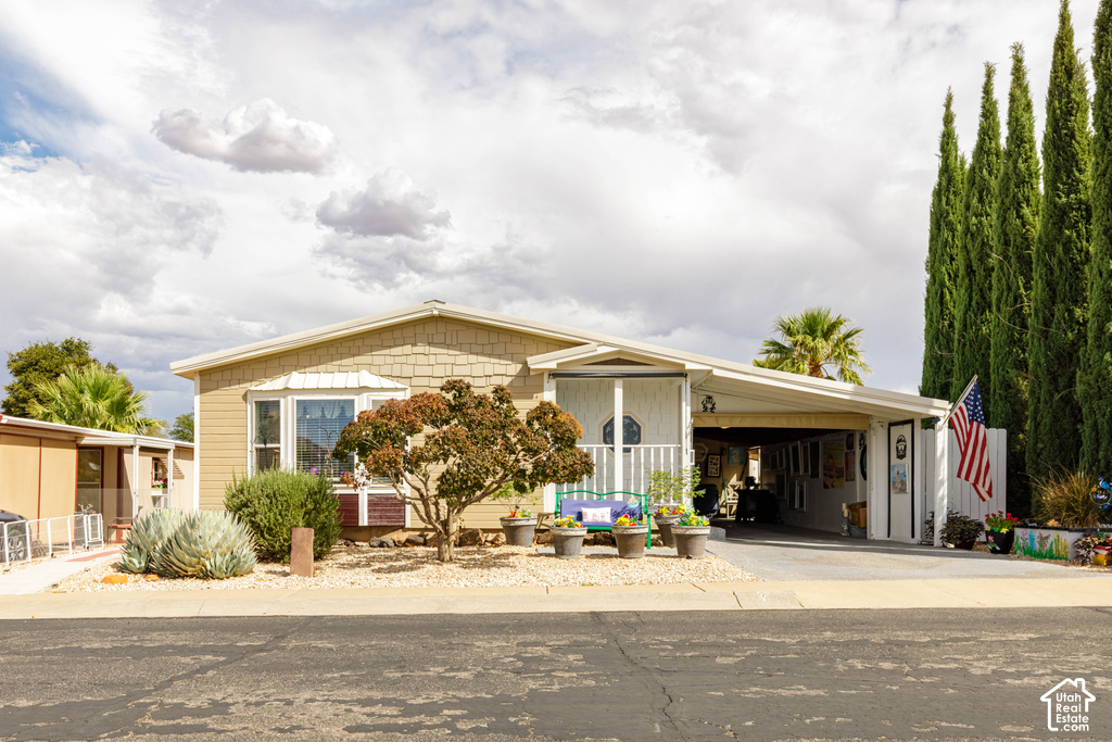 60 N 3910 W photo 2