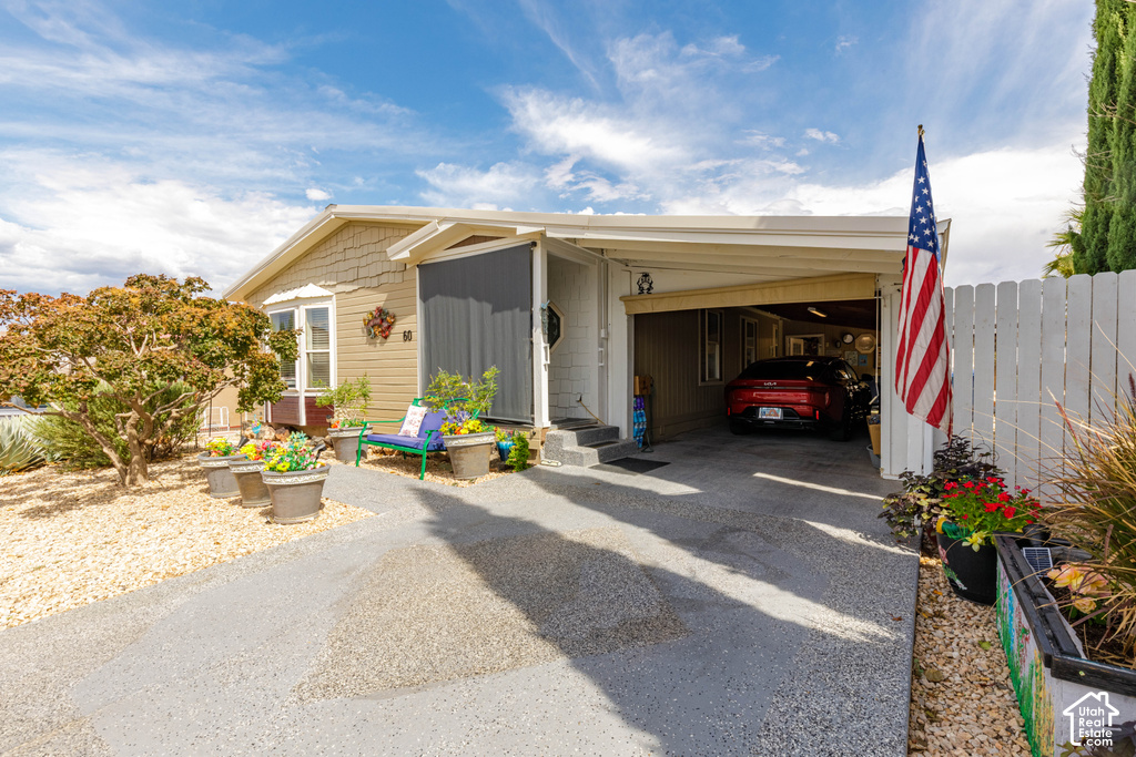 60 N 3910 W photo 4