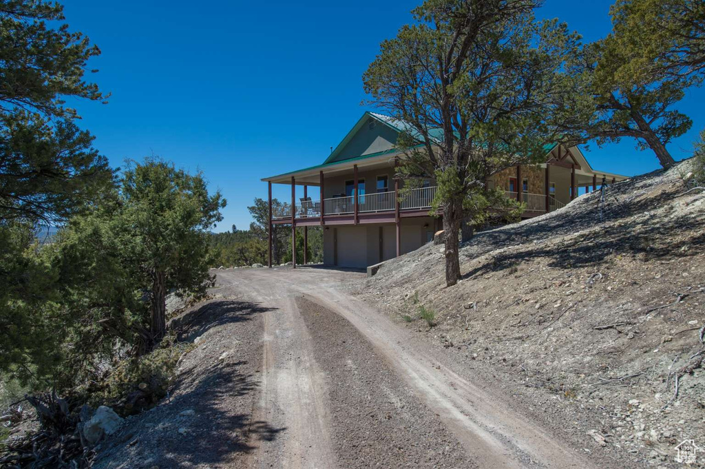 1735 W PINYON HILLS RD photo 3