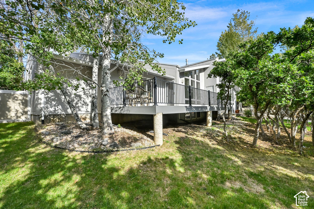 366 S SCENIC DR photo 3