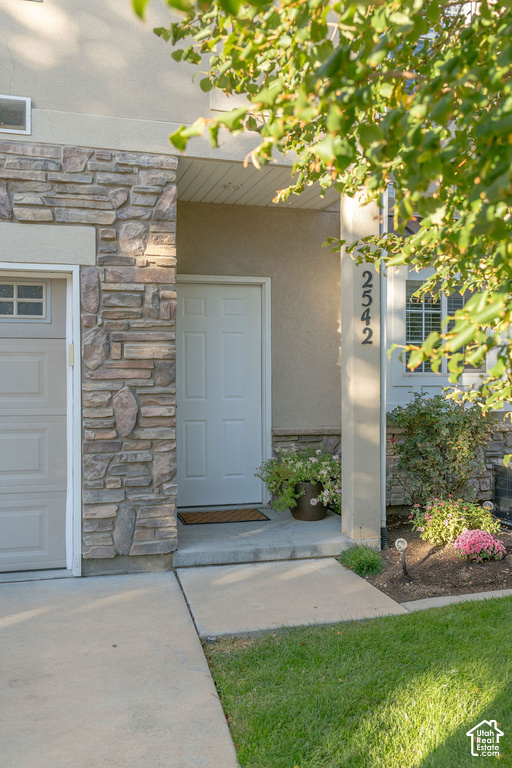 2542 W MONT SUR DR photo 4