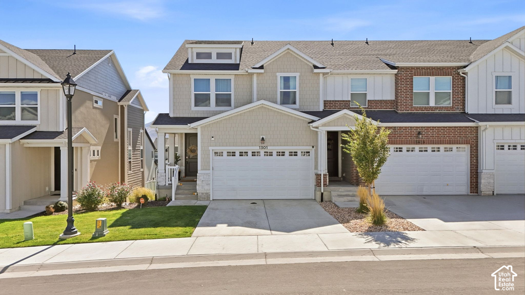1301 W CAINE DR photo 2