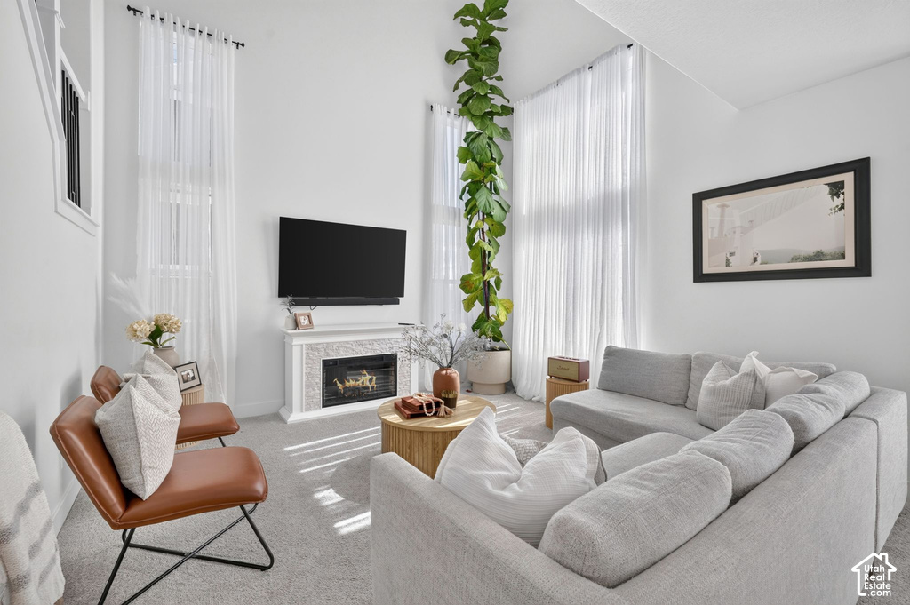 1301 W CAINE DR photo 4