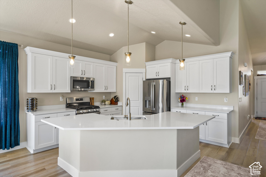 593 W 2030 N photo 5