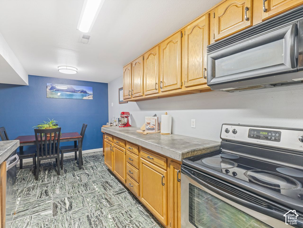1861 W 600 N photo 5