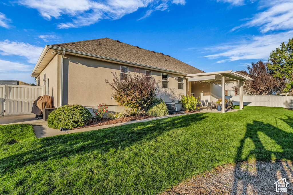 1334 E 1380 N photo 4