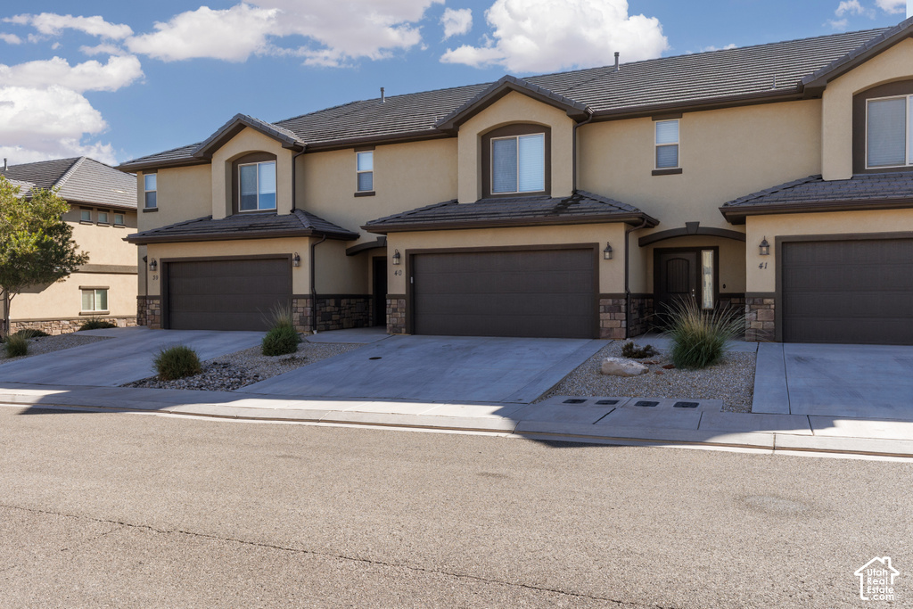 1001 W CURLY HOLLOW DR. photo 3