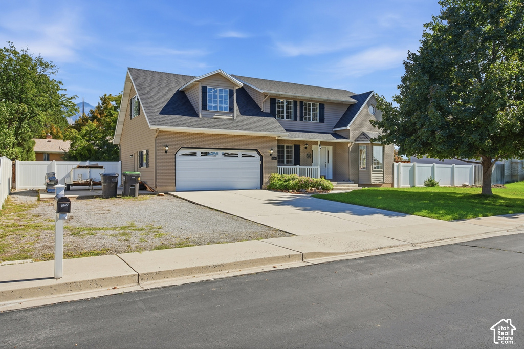 1582 N 1930 W photo 3