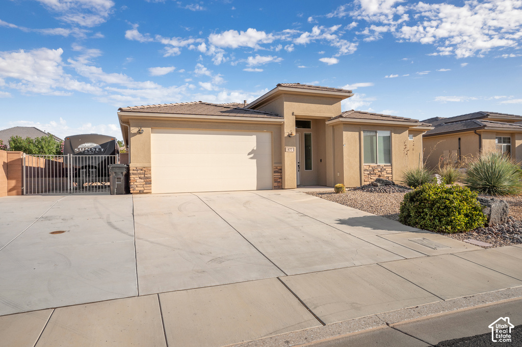 477 E TODD PL photo 2