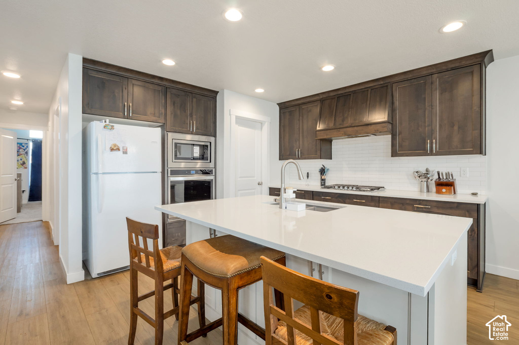 2111 W 1975 N photo 3