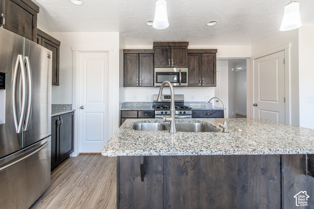 5899 S CHALLENGER WAY photo 4