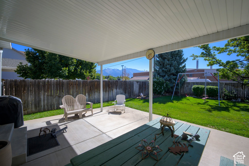260 E ASHBROOK CIR photo 4