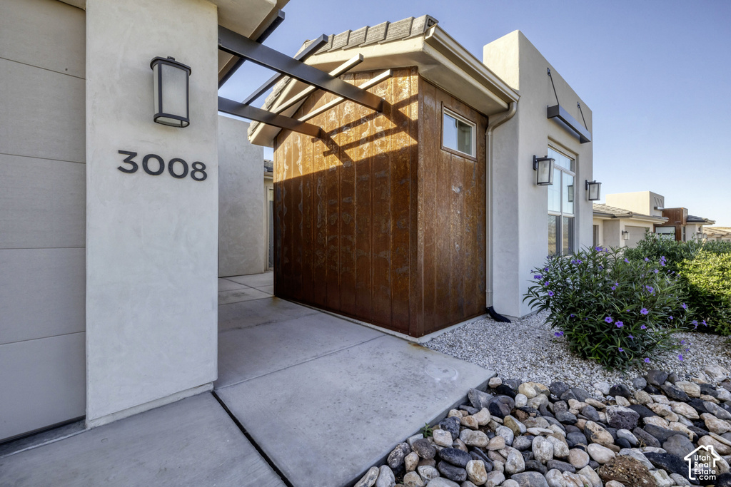 3008 E PHOTINIA DR photo 2