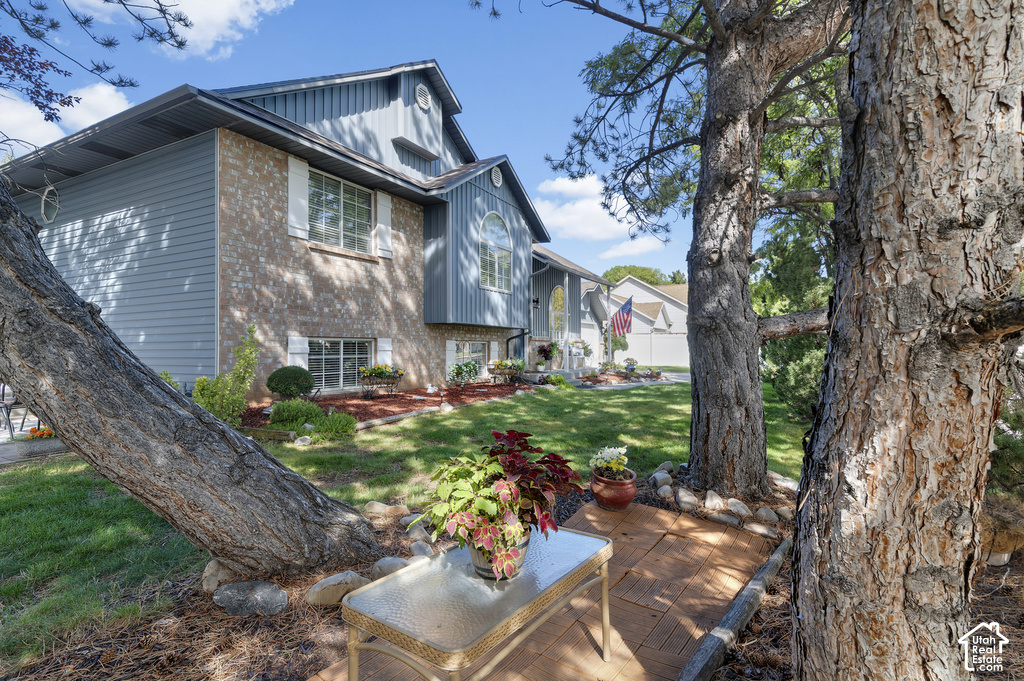 1009 N 470 W photo 4