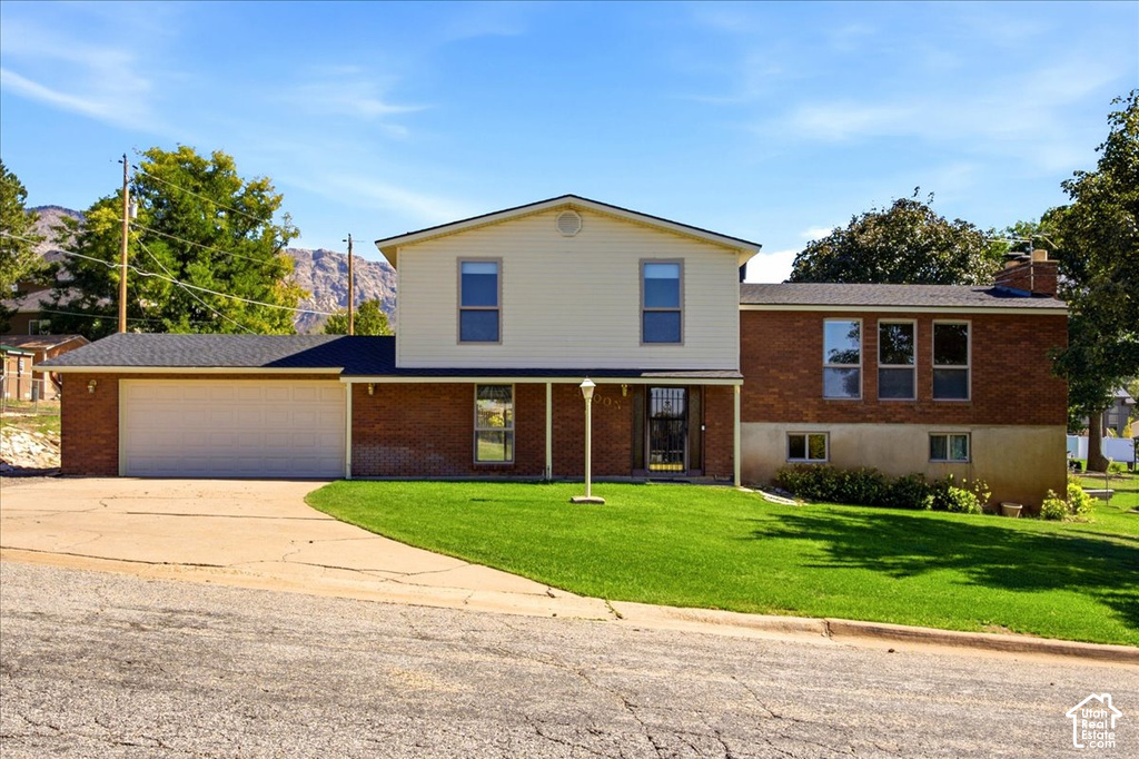 3200 N 325 W photo 2