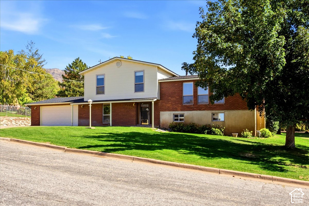 3200 N 325 W photo 5