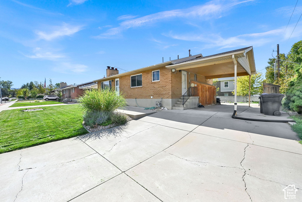 935 N 325 W photo 4