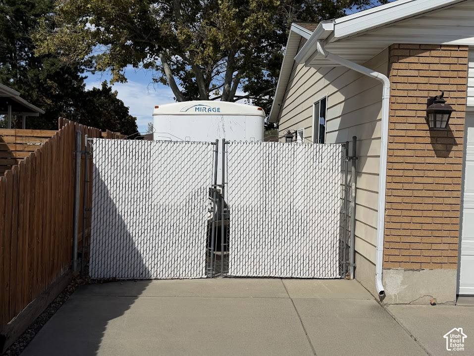 3234 W 7545 S photo 2