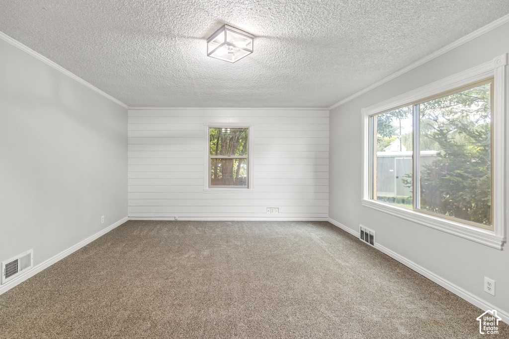 220 E 200 N photo 2
