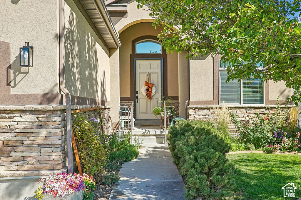 8853 S TINTIC LN photo 4