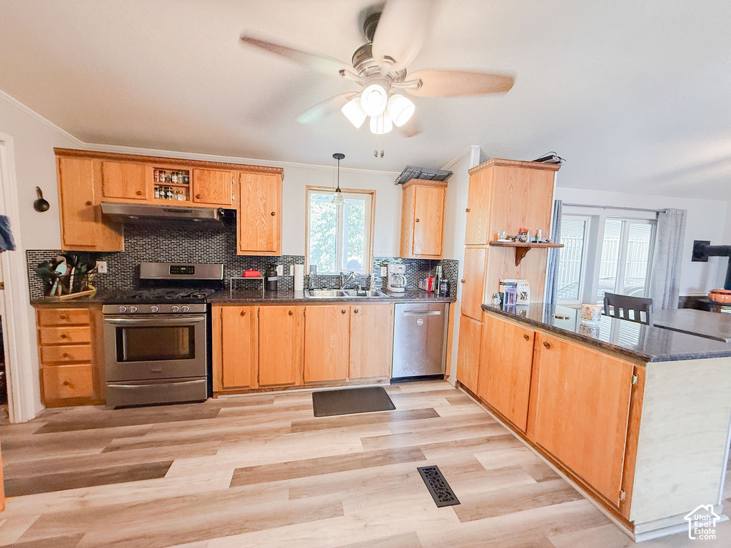 261 LAKEVIEW photo 5