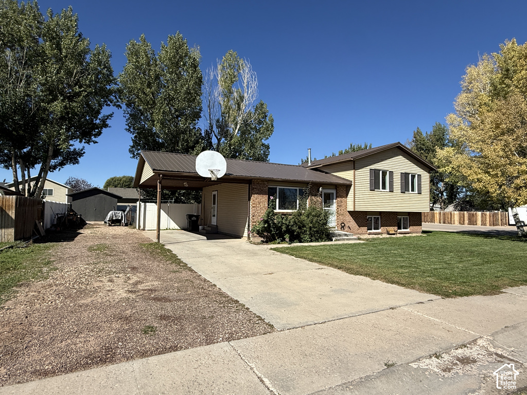 1216 S BIRCH AVE photo 2