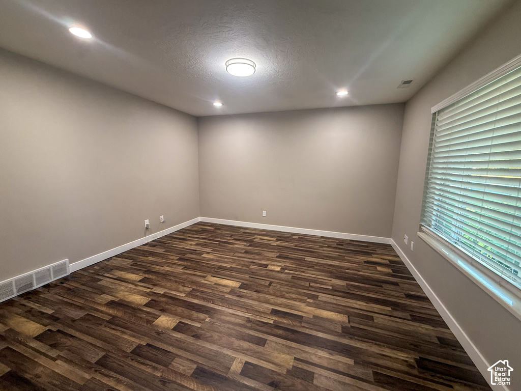 52 S 2370 W photo 5