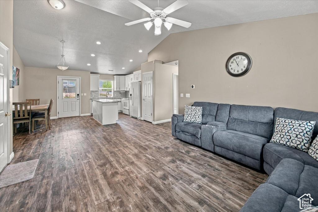 2212 CRAIG LN photo 4