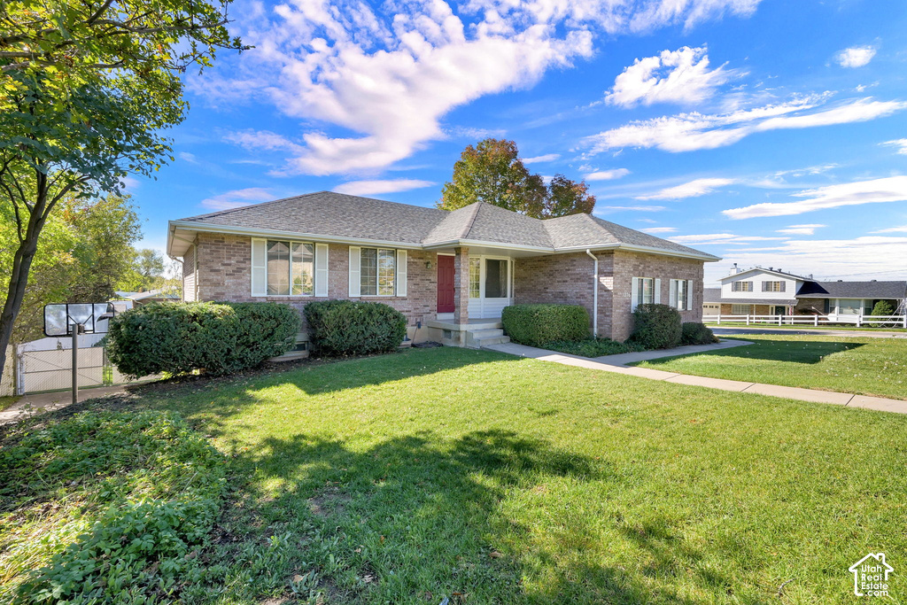 1356 NICHOLLS RD photo 3
